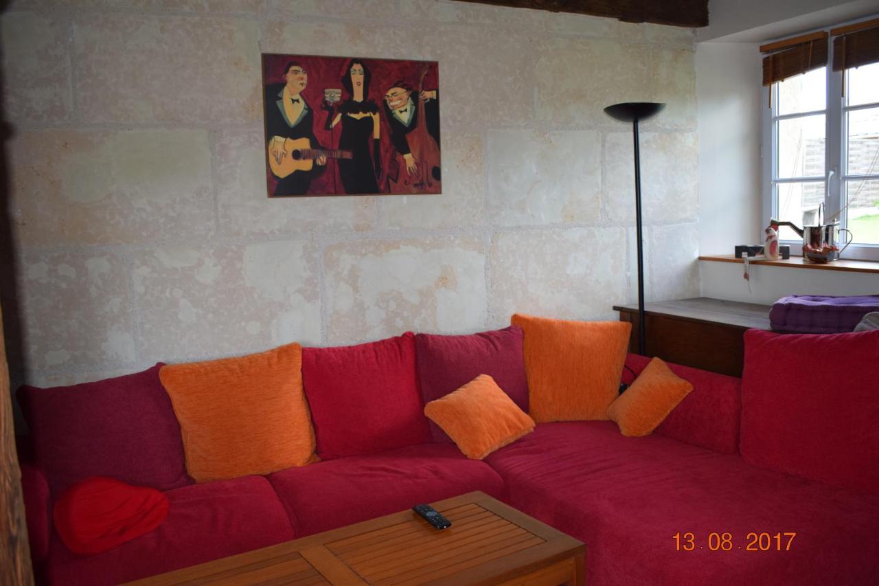 Bed and Breakfast Au Calme Houssay  Zewnętrze zdjęcie